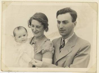 Manfred Frankenstein und Ursel Frankenstein mit Esther